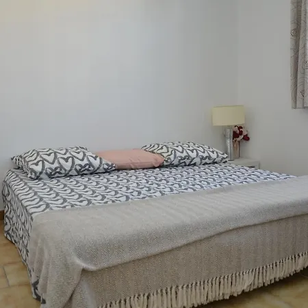 Les Oiseaux Apartmán